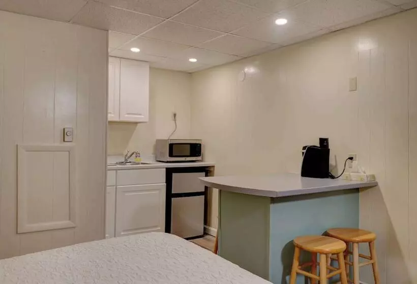 Мотель Sea View Inn