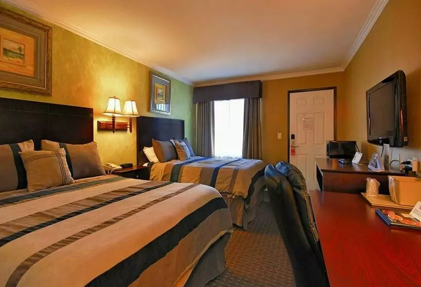 Santa Clarita Motel   Near Six Flags Magic Mountain   Valencia