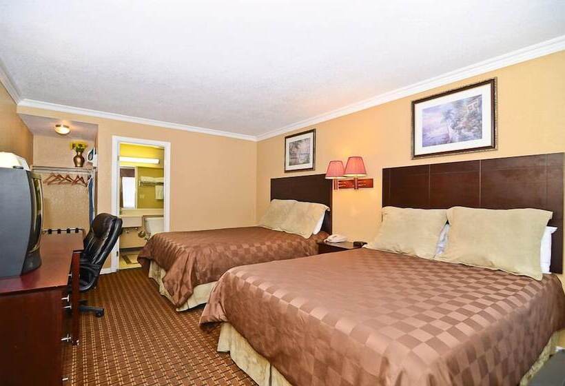 Santa Clarita Motel Near Six Flags Magic Mountain Valencia