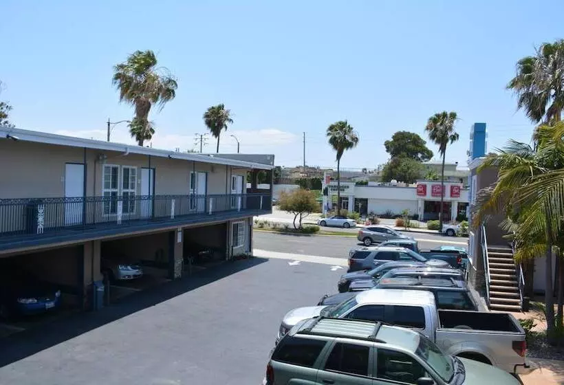 Seaside Motel