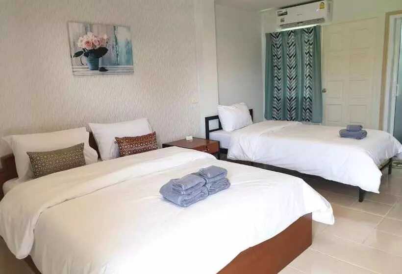Aiyapach Inn