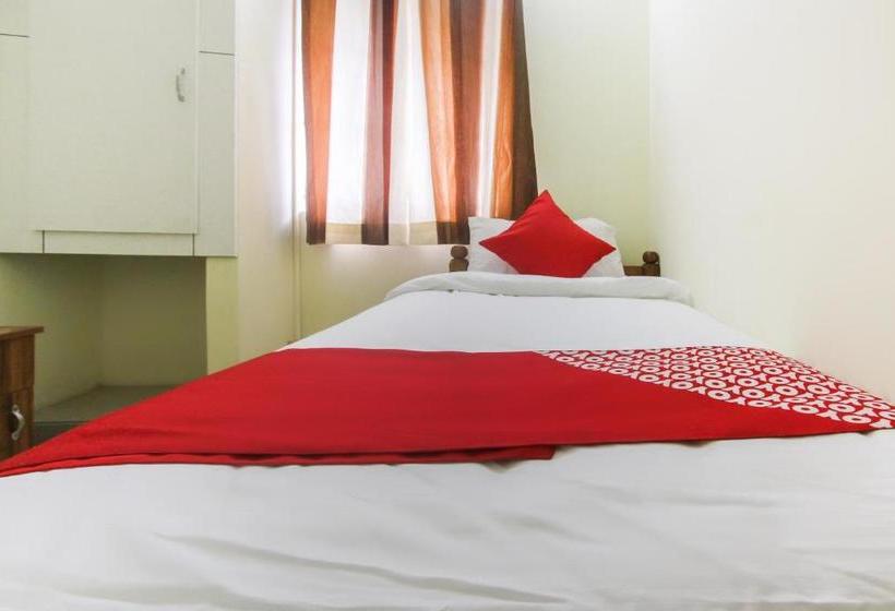 Hotell Oyo 46112 Nest Presidency