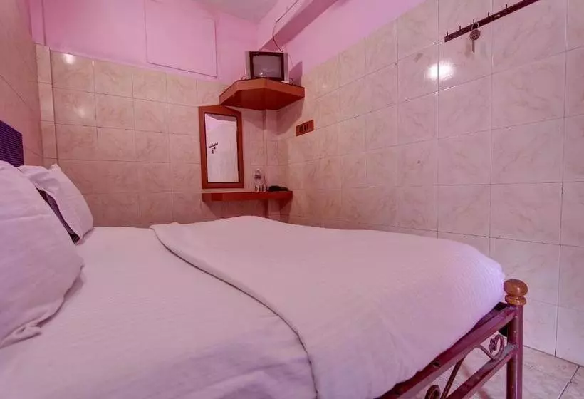 ホテル Spot On 40775  Sethu Tower Lodge Spot
