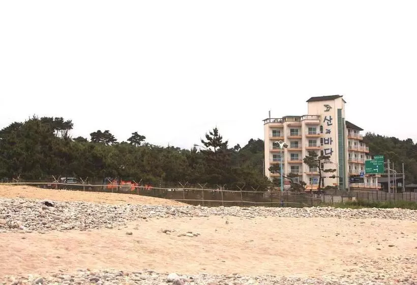 Benikea Hotel Mountain & Ocean Yangyang