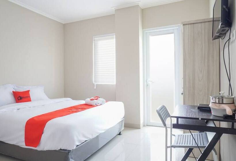 بنسيون Residences By Reddoorz Near Mt Haryono
