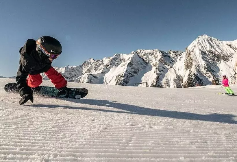 Platzhirsch Apart & Mayrhofen
