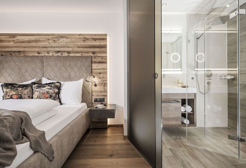 Platzhirsch Apart & Mayrhofen