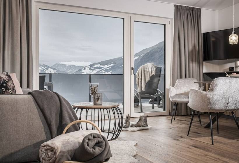 Platzhirsch Apart & Mayrhofen