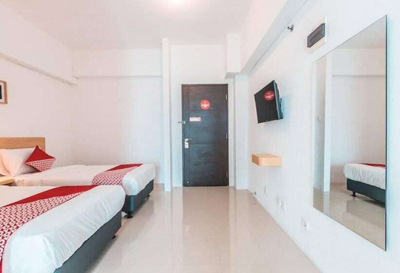 فندق The Habitat By Oyo Rooms