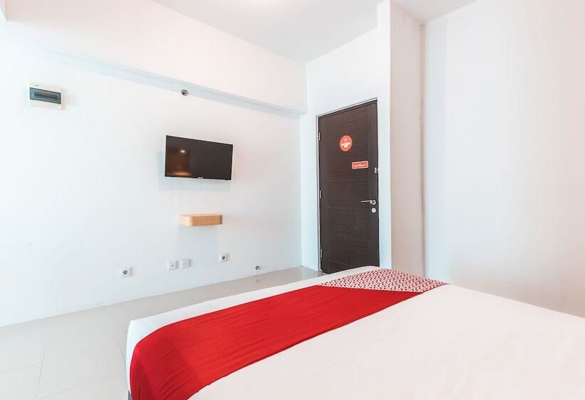 فندق The Habitat By Oyo Rooms