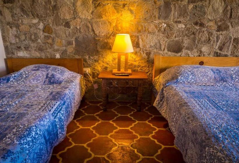 هتل Terrazas Del Lago