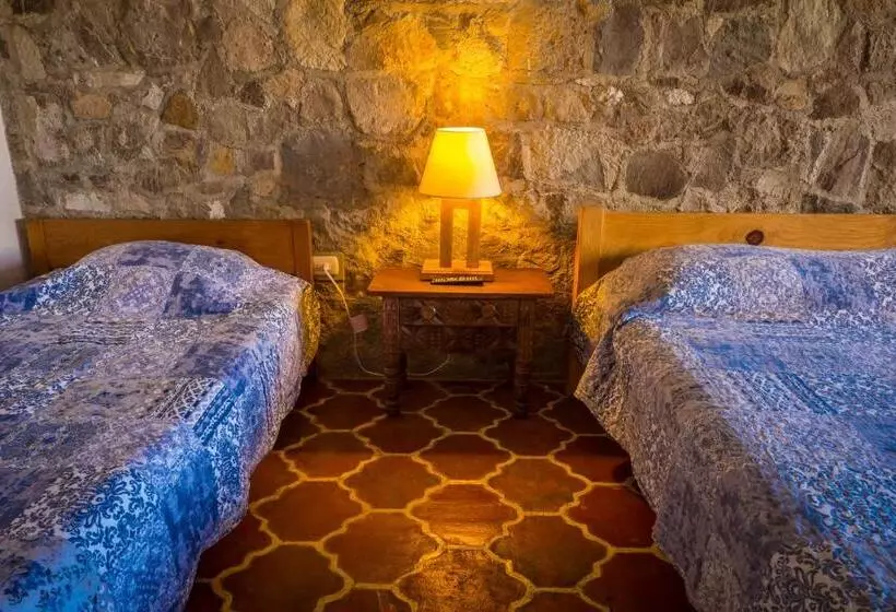 هتل Terrazas Del Lago