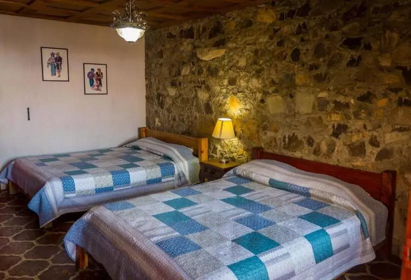 هتل Terrazas Del Lago