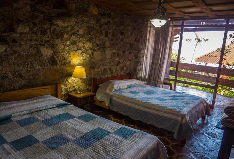 هتل Terrazas Del Lago