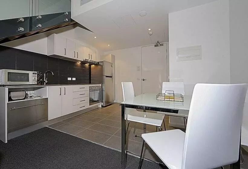 Mode 220 Braddon Act