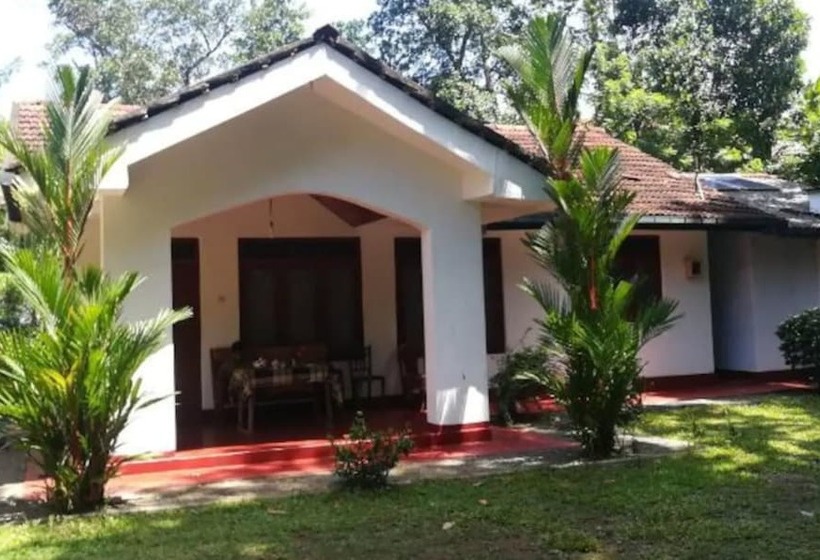 Cocos Villa Hikkaduwa