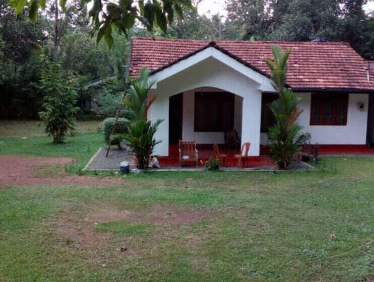 Cocos Villa Hikkaduwa