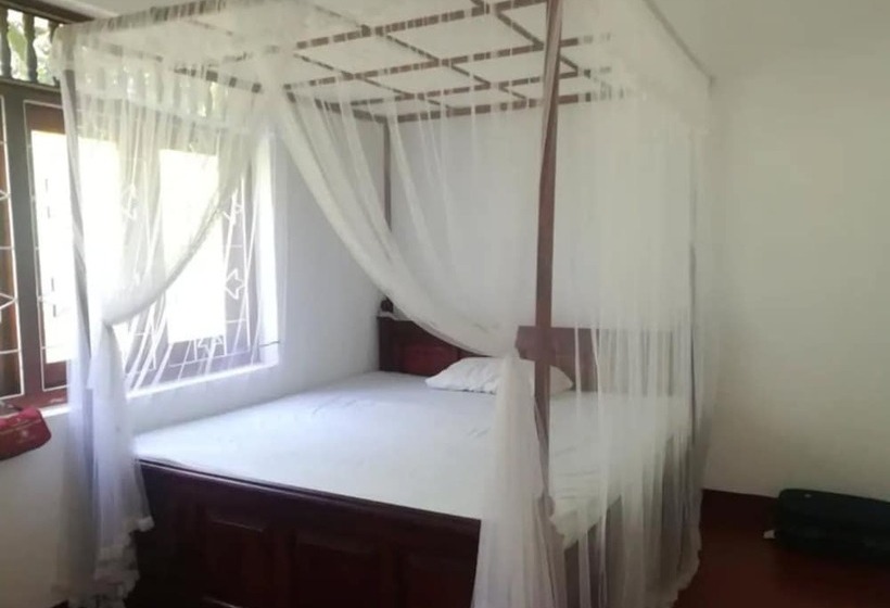 Cocos Villa Hikkaduwa