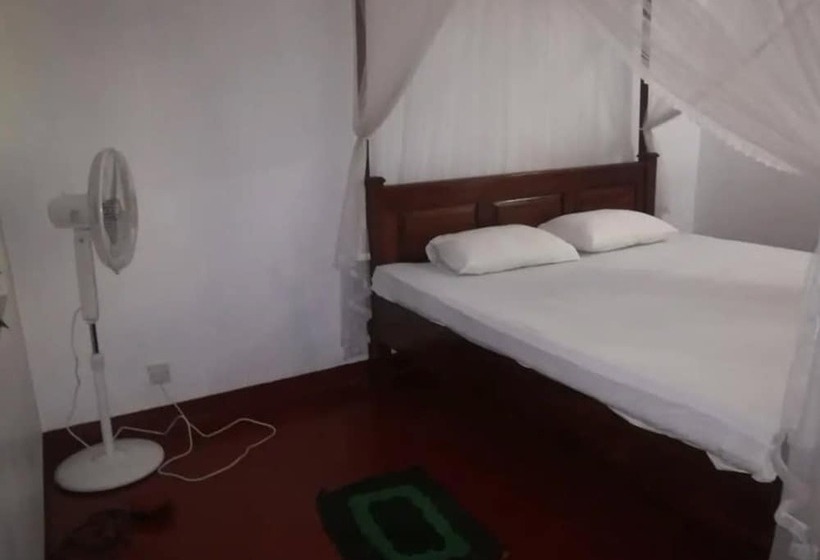 Cocos Villa Hikkaduwa