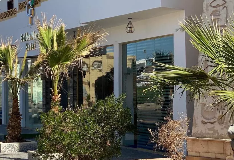 هتل Golden Plaza Dahab Resort