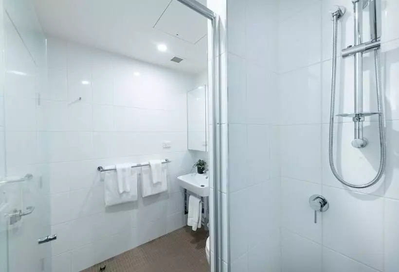 Mode 220 Braddon Act