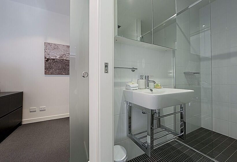 Mode 220 Braddon Act