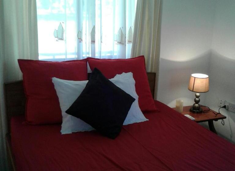 پانسیون Agnes Cottage