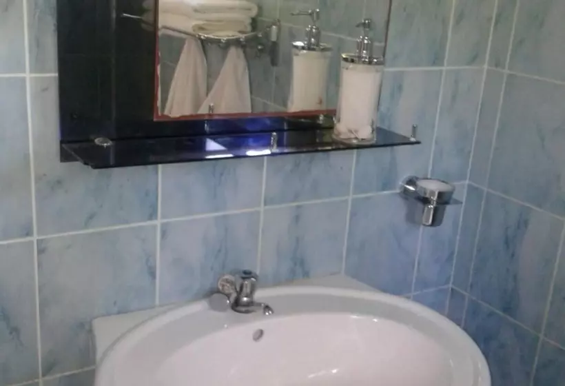 پانسیون Agnes Cottage