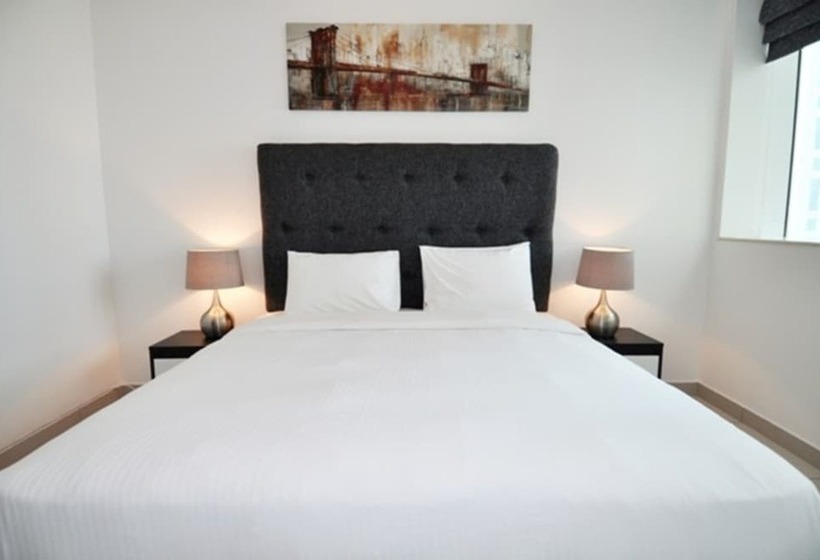 Piks Key  Marina Pinnacle