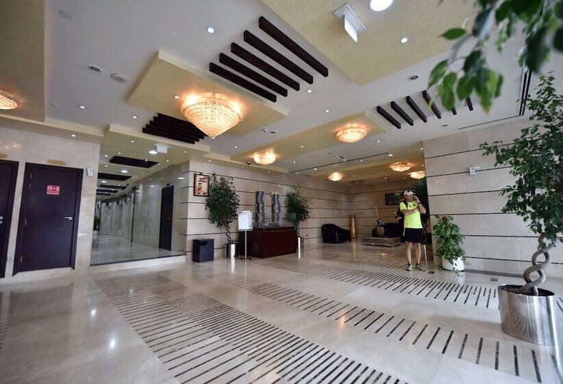 Piks Key  Marina Pinnacle