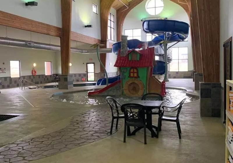 Отель Best Western Watertown Inn And Suites