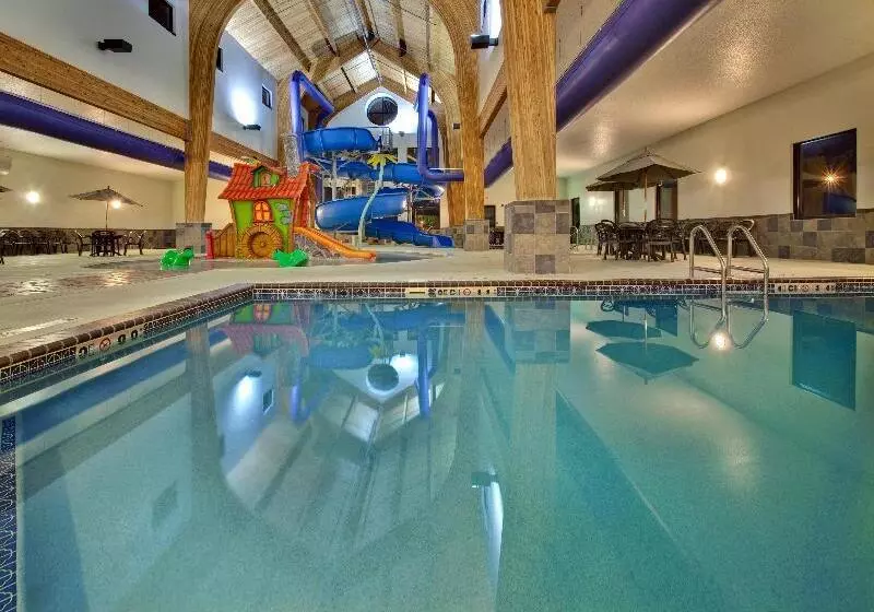 Отель Best Western Watertown Inn And Suites