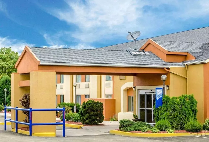 ホテル Econo Lodge