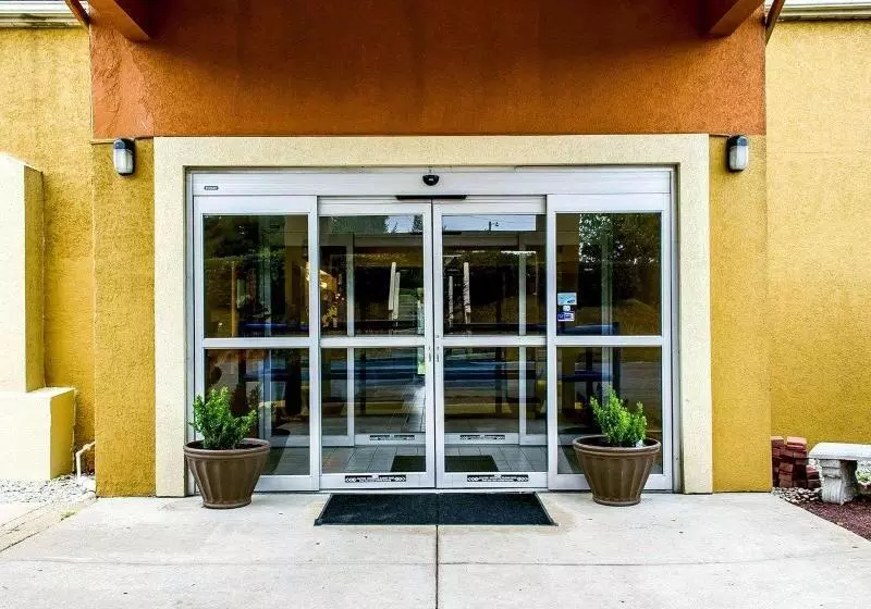 ホテル Econo Lodge