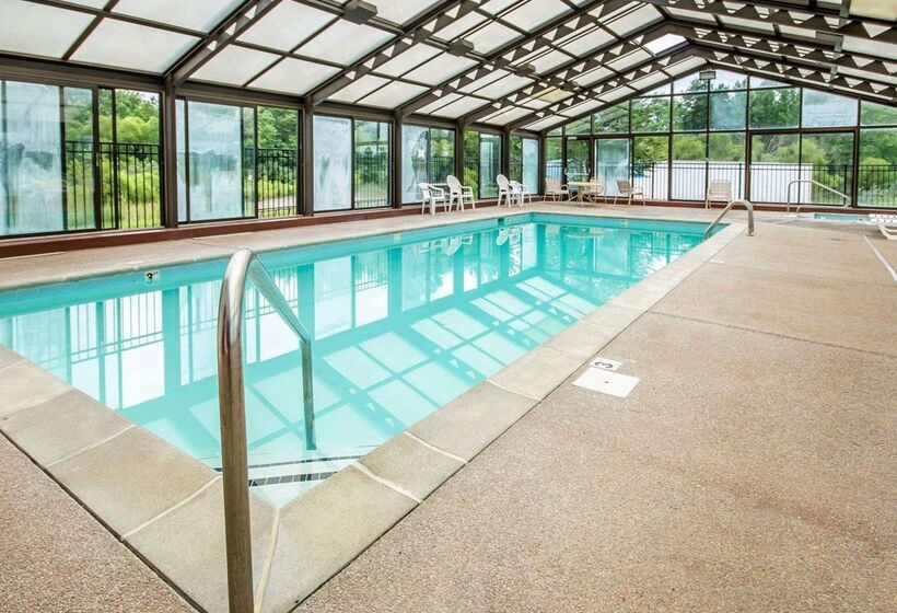 فندق Econo Lodge