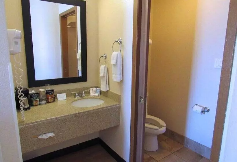 فندق Red Roof Inn Fargo  I94/ Medical Center