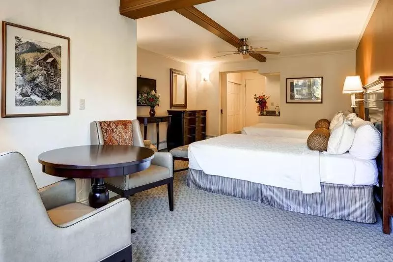 בית מלון כפרי Sitzmark Vail