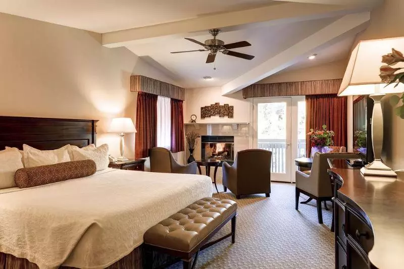 בית מלון כפרי Sitzmark Vail