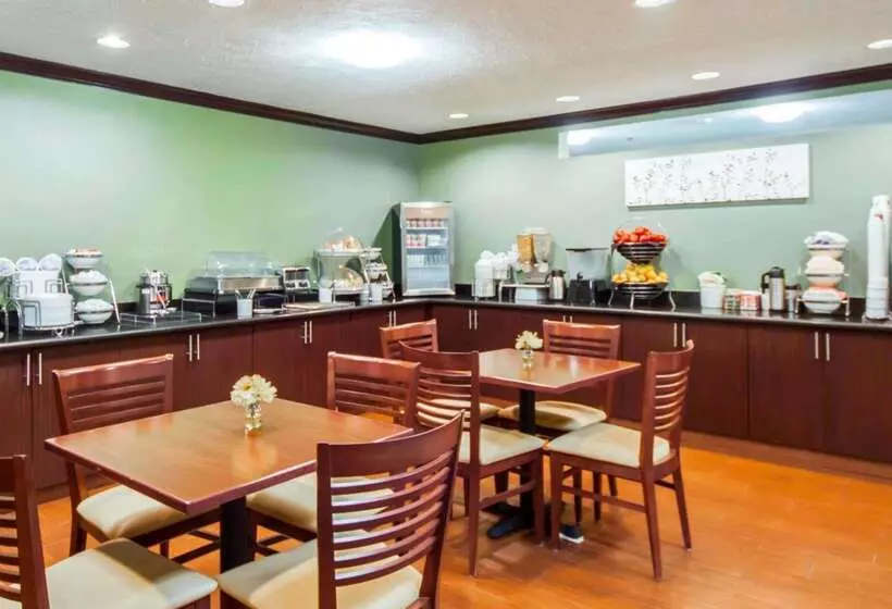 فندق Sleep Inn & Suites Edmond Near University