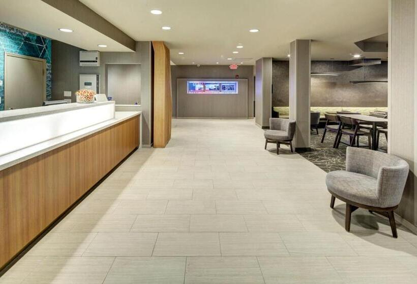 Отель Springhill Suites Port Saint Lucie