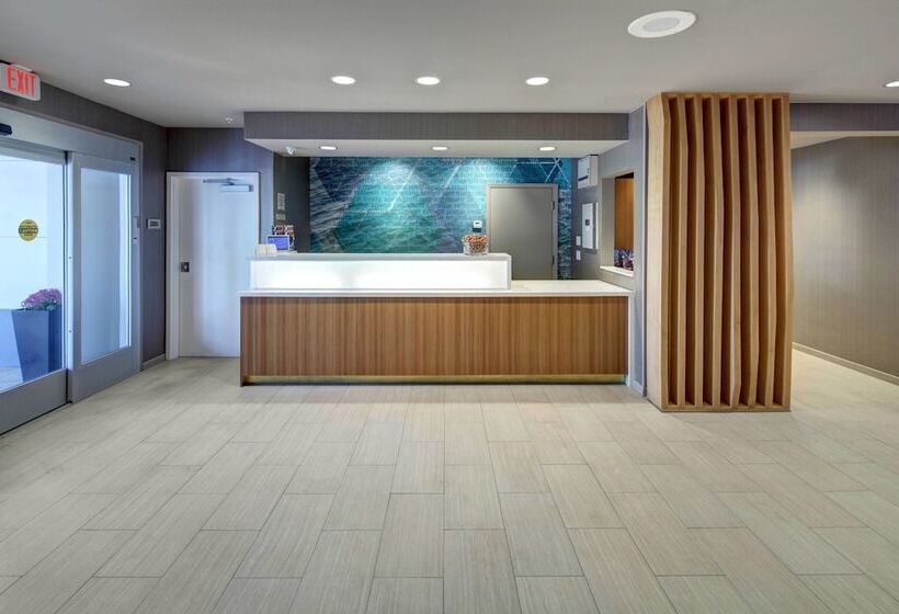 Отель Springhill Suites Port Saint Lucie