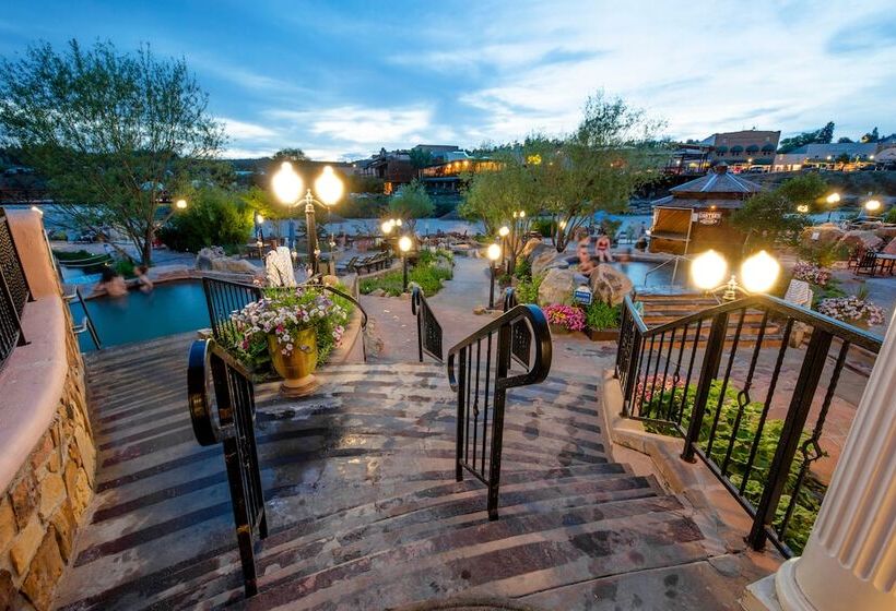 ホテル The Springs Resort & Spa