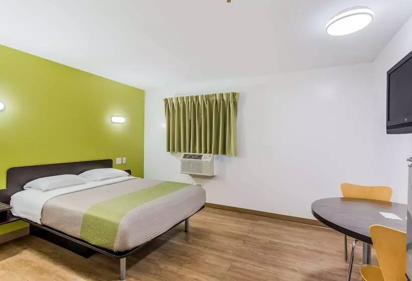 Motel 6jacksonville, Fl  South