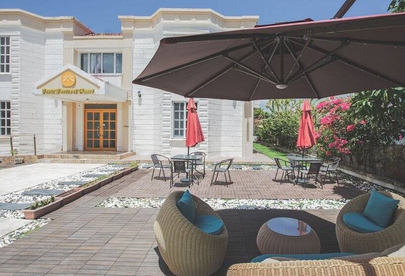 تختخواب و صبحانه Oasis Boutique House