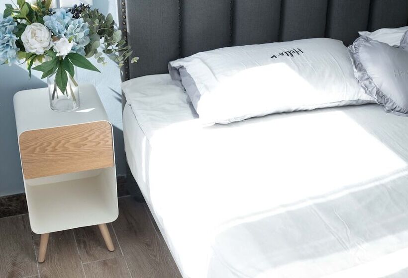 تختخواب و صبحانه Oasis Boutique House