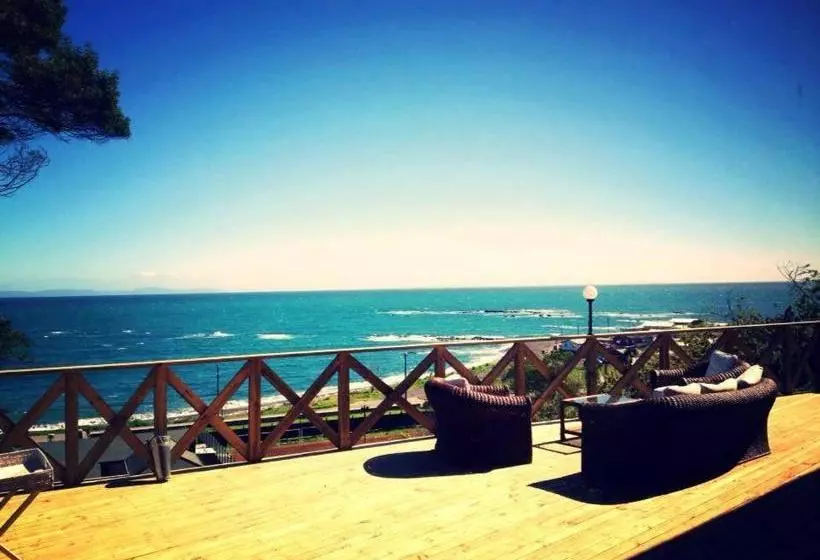 Hotel Bután Coronel