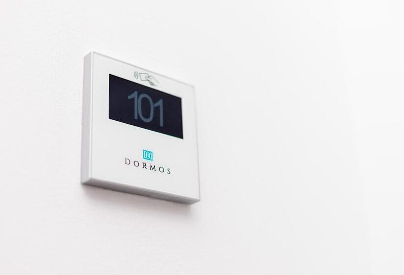 Hotel Dormos