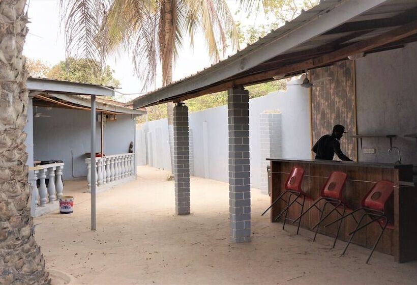 هتل Kunta Lodges Bijilo