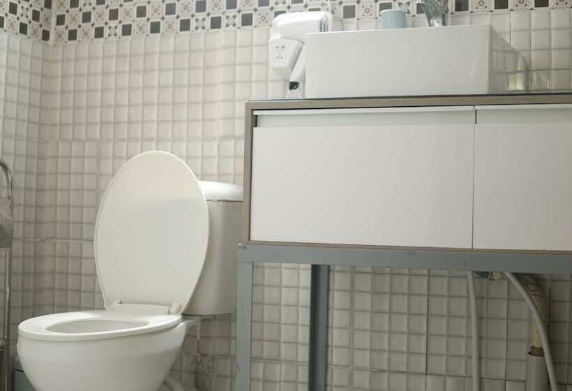 هتل Kunta Lodges Bijilo