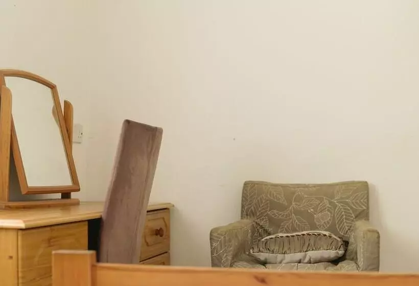 Hotelli Kunta Lodges Bijilo